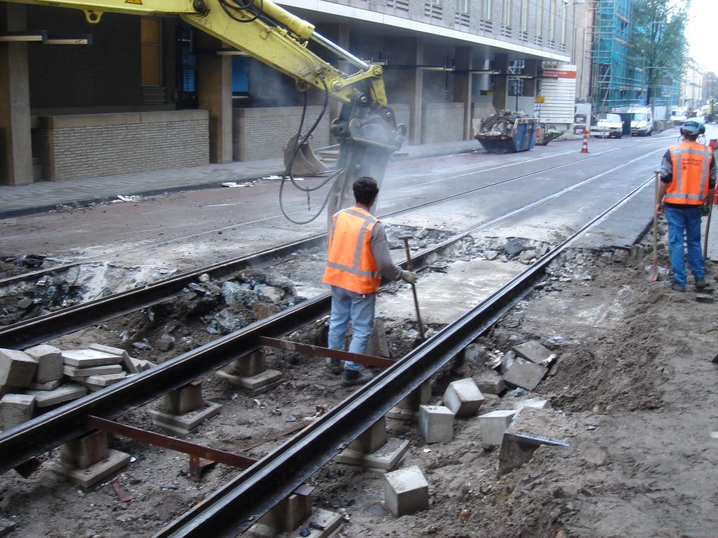 Trillingen vanwege spoor